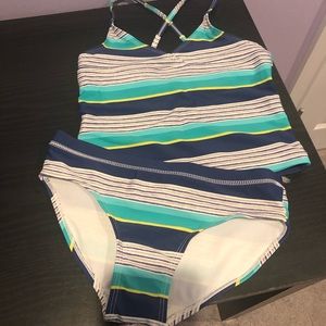 Old navy swim, girls size 8